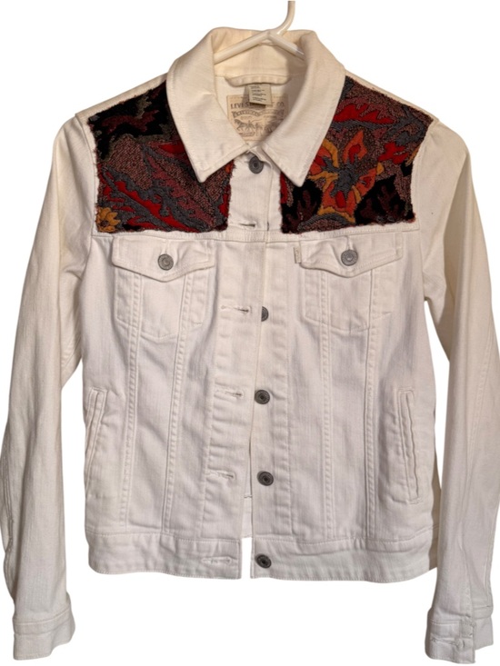 Levi's Jackets & Blazers - Levi’s White Denim Tapestry Yoke Trucker Jacket Boho Western Aztec Size S
